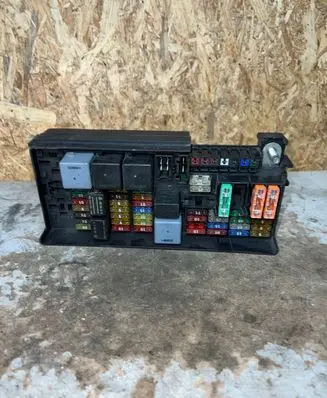 Mercedes-Benz ML W164 Fuse box set A1645400272
