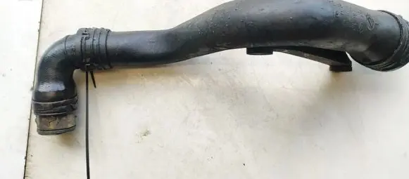 Volkswagen Golf V Intercooler hose/pipe