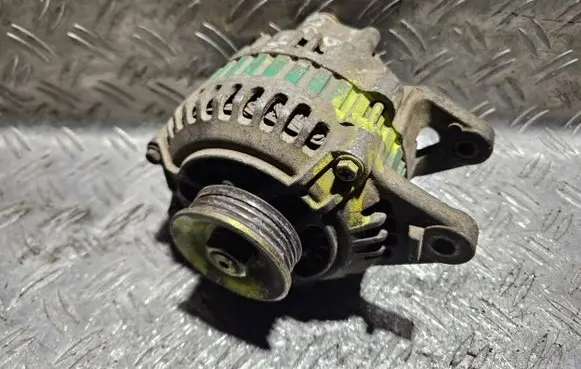 Hyundai Accent Generator/alternator AB175019 3730022011