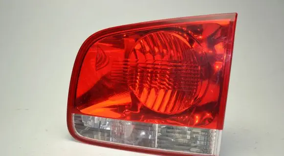 Volkswagen Touareg I Tailgate rear/tail lights 28268003