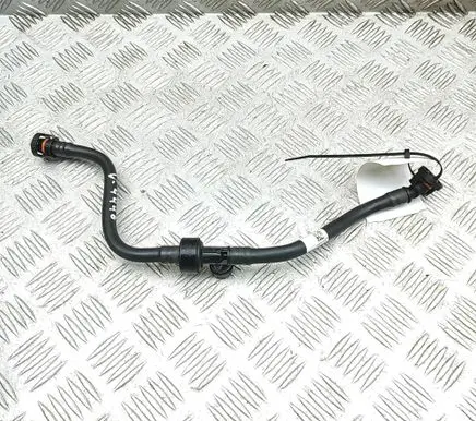 BMW 3 G20 G21 Breather hose/pipe 8671403