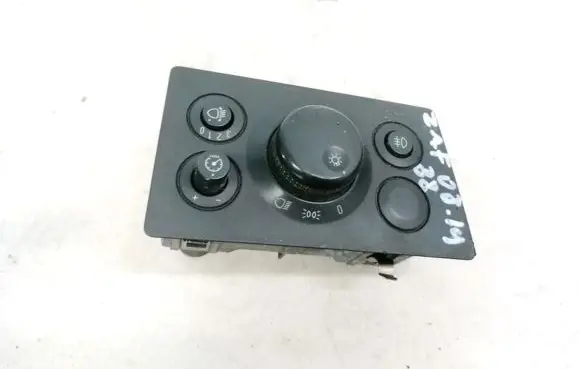 Opel Zafira B Light switch LK04060130 13205863