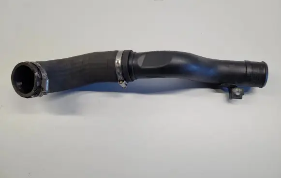 Land Rover Range Rover L405 Intercooler hose/pipe FPLA6K770C
