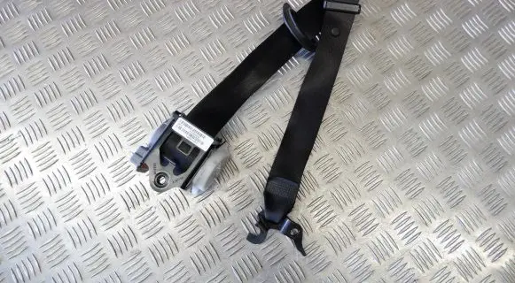 BMW X3 F25 Front seatbelt 7258432