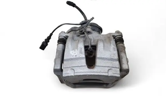 Audi Q7 4M Rear brake caliper 4M0611775B