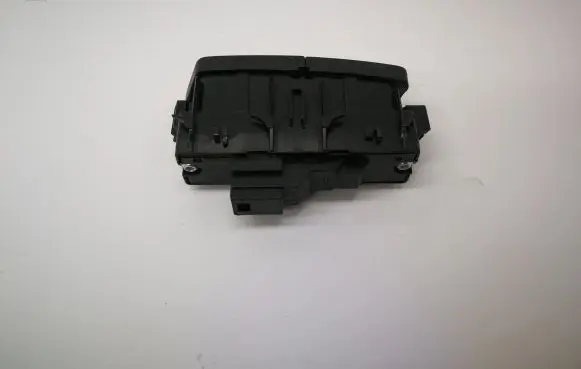 Mercedes-Benz E W212 Other switches/knobs/shifts A2048706410