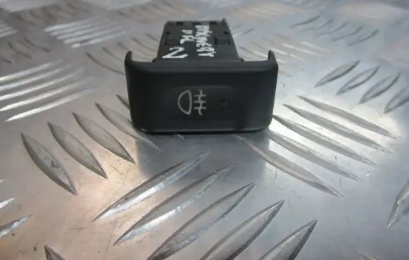 Land Rover Discovery Fog light switch YUE000300PUY