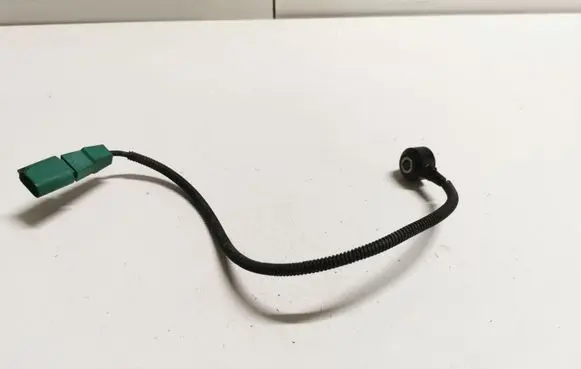 Volkswagen Eos Detonation knock sensor 06E905377A