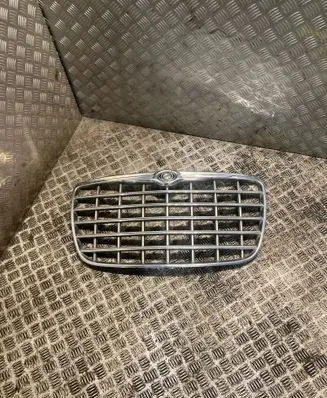 Chrysler 300 - 300C Front grill 04806366AA