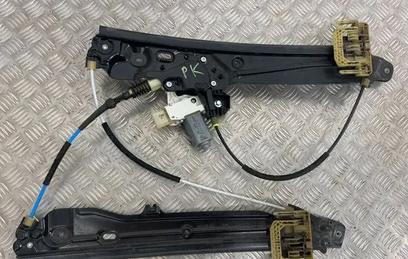 BMW 5 F10 F11 Front door window regulator with motor 7227129 7182111 821319F102E