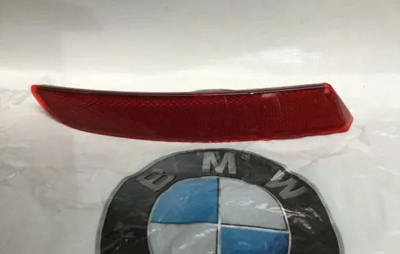 Rear tail light reflector