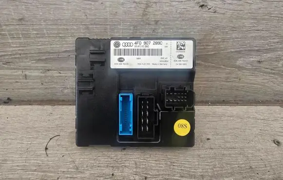 Audi A6 S6 C6 4F Comfort/convenience module 4F0907289C