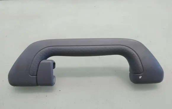 Honda CR-V Rear interior roof grab handle
