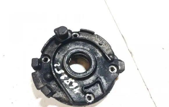 Volvo V70 Oil pump 3063737