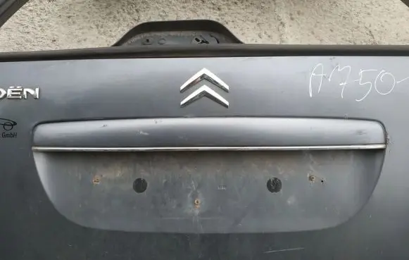 Citroen C5 Trunk door license plate light bar 