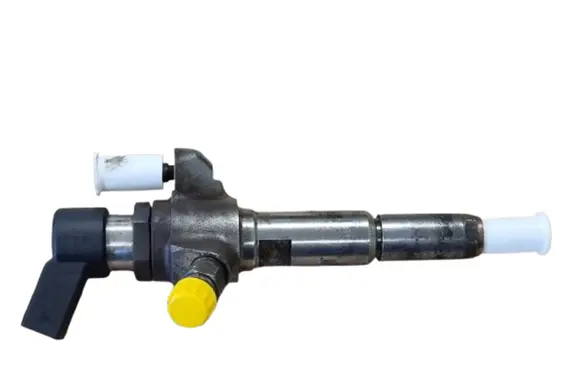 Ford Focus Fuel injector 9674973080