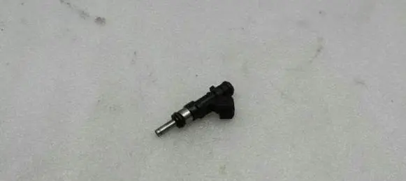 Maserati GranTurismo Fuel injector 192618