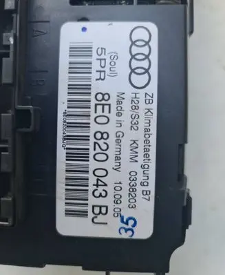 Audi A4 S4 B6 8E 8H Climate control unit 8E0820043BJ 0338203