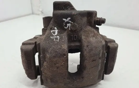 BMW X5 E53 Front brake caliper