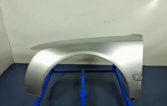 Audi A8 S8 D3 4E Fender