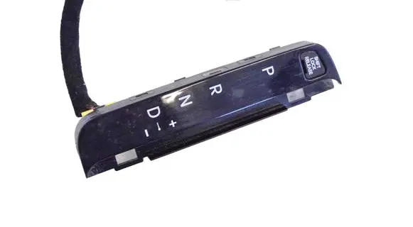 Hyundai Santa Fe Gear shift selector indicator 846542W102