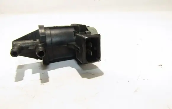Vacuum valve