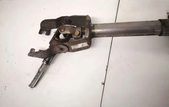 Mazda 626 Steering column universal joint
