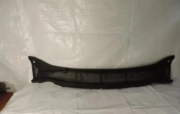 Ford Galaxy Wiper trim EM2B-R02216-AB
