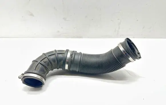Opel Astra J Intercooler hose/pipe 1039901S01 315875880