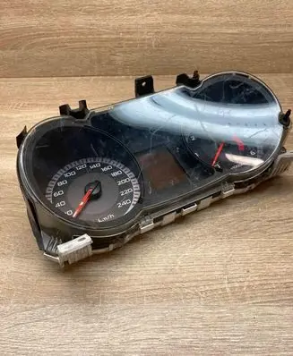 Peugeot 4007 Speedometer (instrument cluster) 8100A485A 528050H