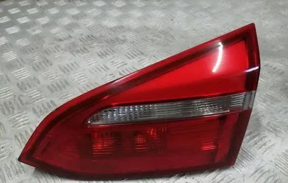 Ford Focus Rear/tail lights F1EB13A602CA