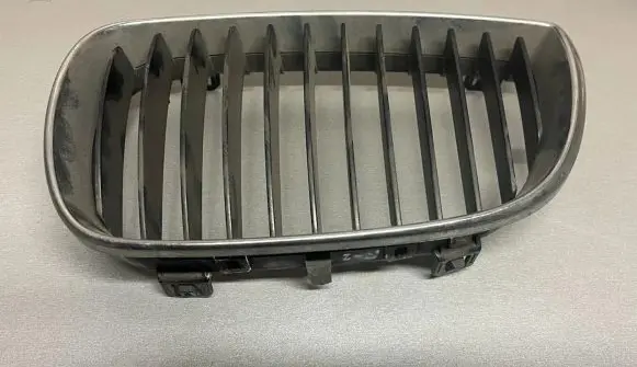 BMW 1 E81 E87 Front grill 511370771299