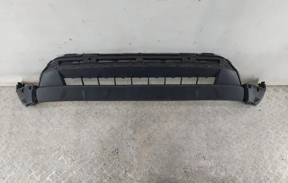 Volkswagen Touareg III Front bumper lip 760807061G
