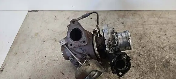 Opel Insignia A Turbo 55562591 10CC01856P