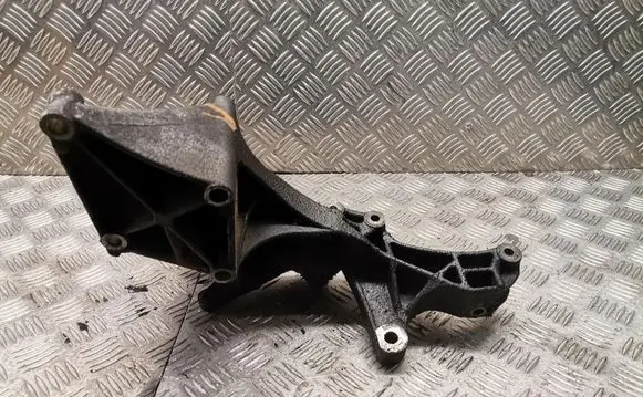 Generator/alternator bracket