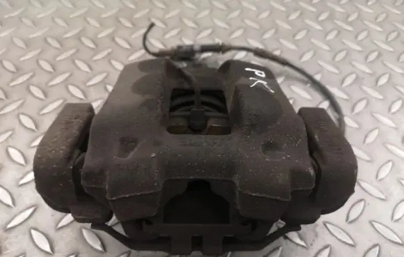 BMW 2 F22 F23 Front brake caliper