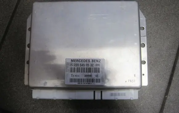 Mercedes-Benz S W220 Suspension control unit/module 2205450532