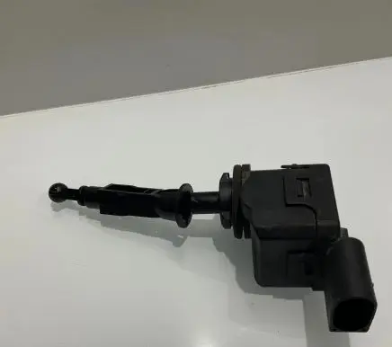 Mercedes-Benz E W211 Headlight level adjustment motor 20A625FT2 PA6MMF30