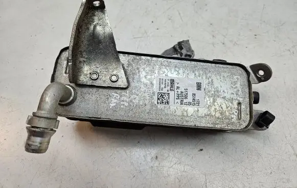 BMW 4 F36 Gran coupe Transmission/gearbox oil cooler 8514515 517506