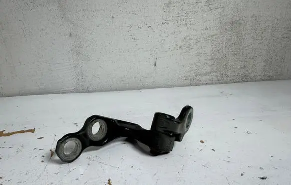 Ford Kuga I Front door upper hinge 