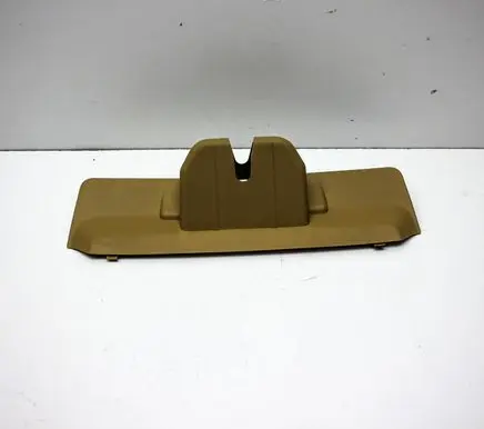 Trunk/boot sill cover protection
