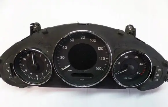 Mercedes-Benz CLS C219 Speedometer (instrument cluster) A2195406511