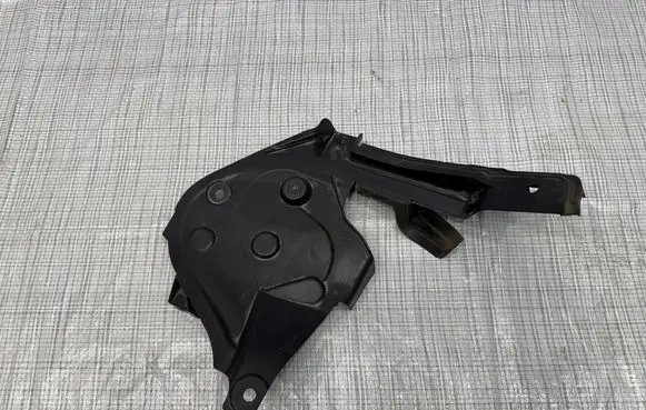 Ford Focus ST Wiper trim JX7B-A01628-DC