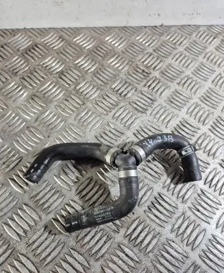 Volvo XC40 Engine coolant pipe/hose 31493282
