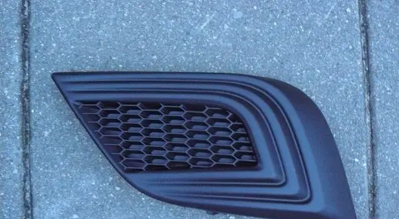 Nissan Murano Z52 Front fog light trim/grill 622575AA0A