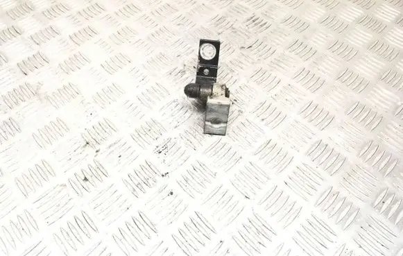 Toyota Corolla E120 E130 Rear door upper hinge 