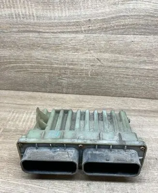 Opel Zafira A Fan control module 24410130 804027