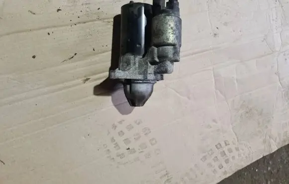 Toyota Corolla E120 E130 Starter motor