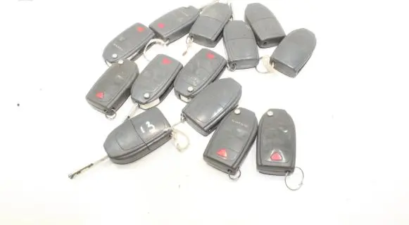 Volvo S40, V40 Ignition key/card 12BBM 13PCS