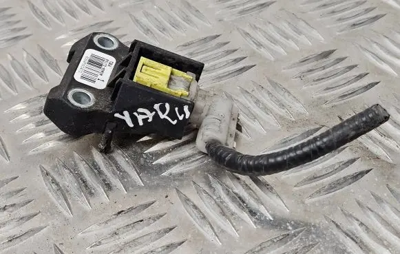 Toyota Yaris Airbag deployment crash/impact sensor 891730D020 0260583473